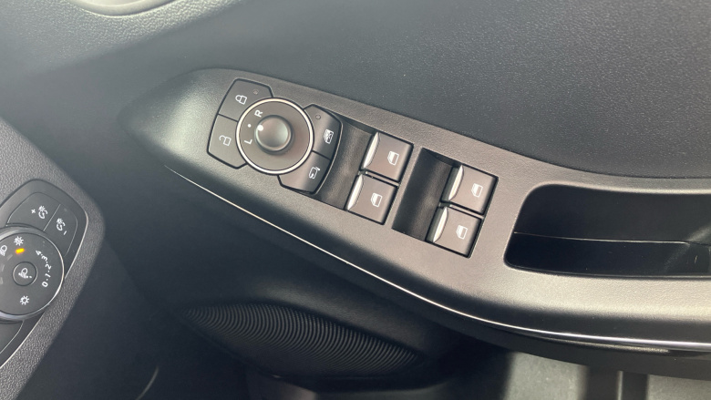 Ford Puma 1.0 EcoBoost Hybrid mHEV Titanium 5dr Petrol Hatchback